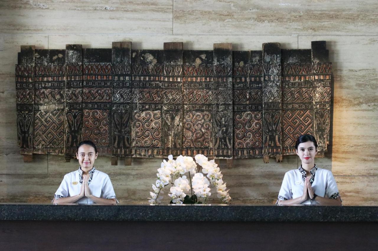 Grand Luley Manado Hotel Exterior photo
